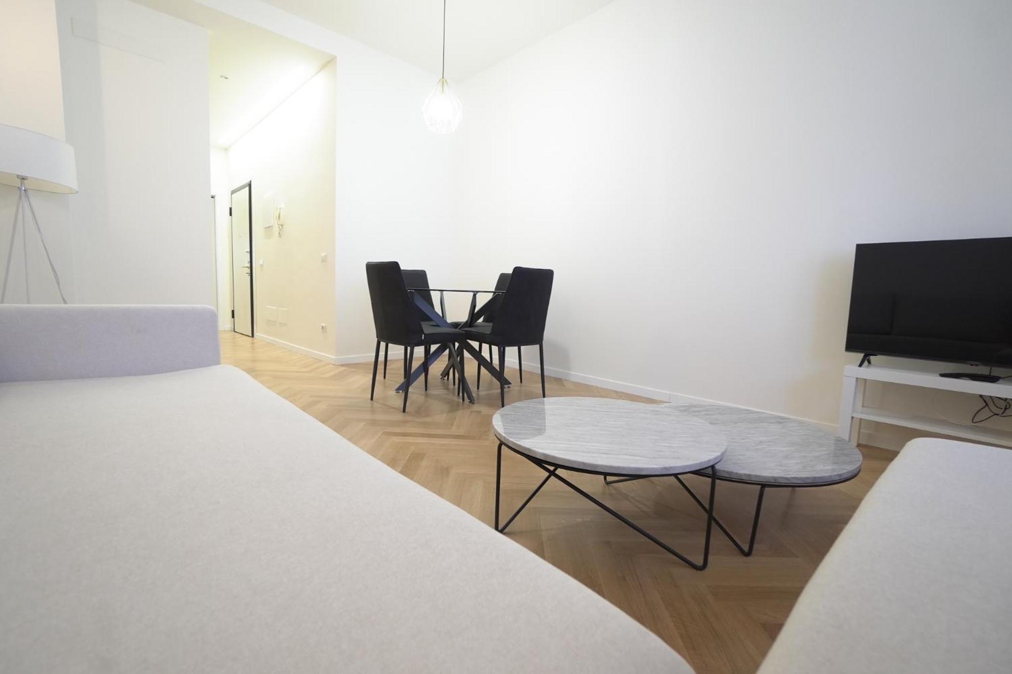 Brera Livings - Luxury Apartment, Full City Center Milano Exteriör bild