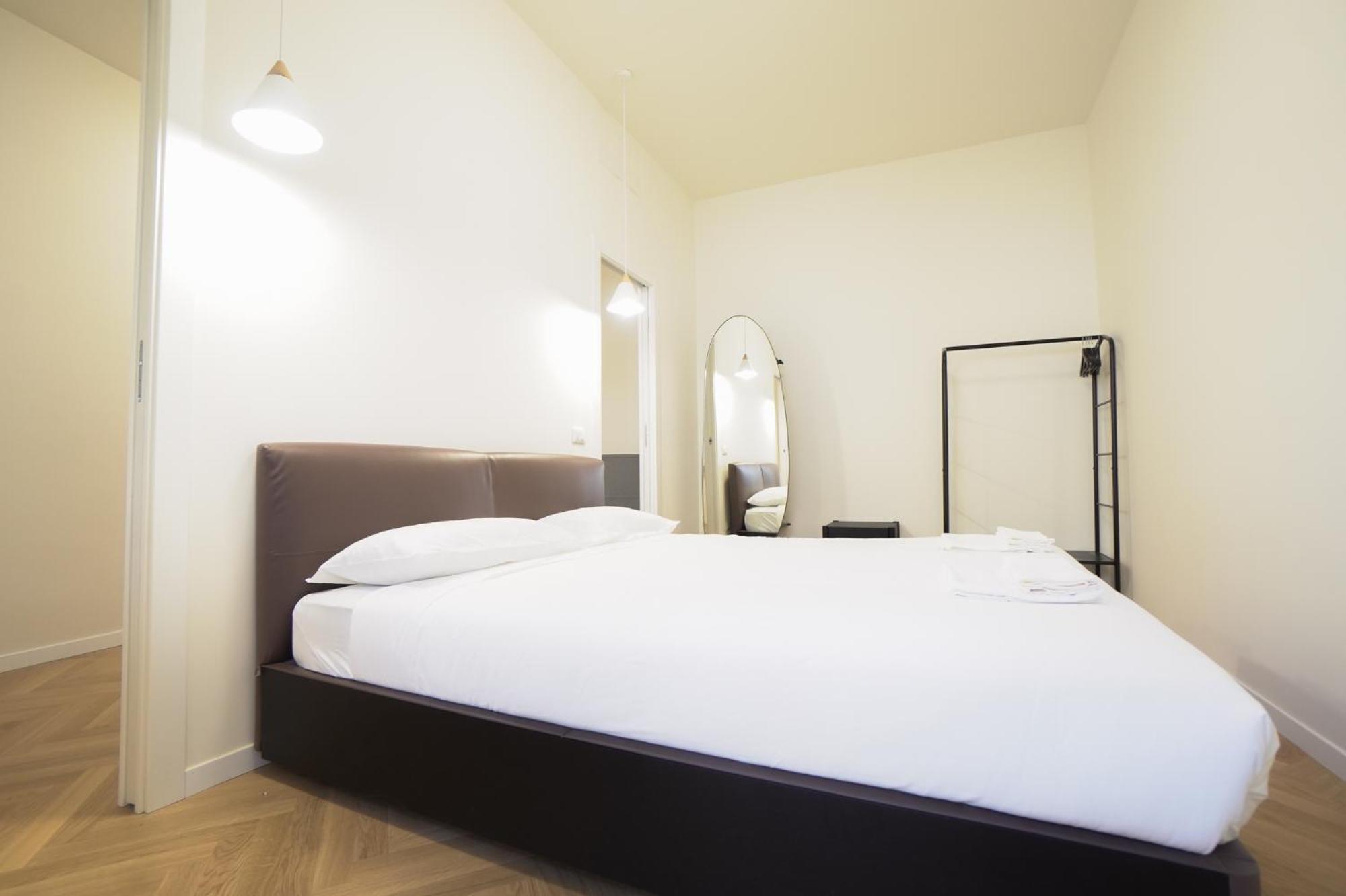 Brera Livings - Luxury Apartment, Full City Center Milano Exteriör bild