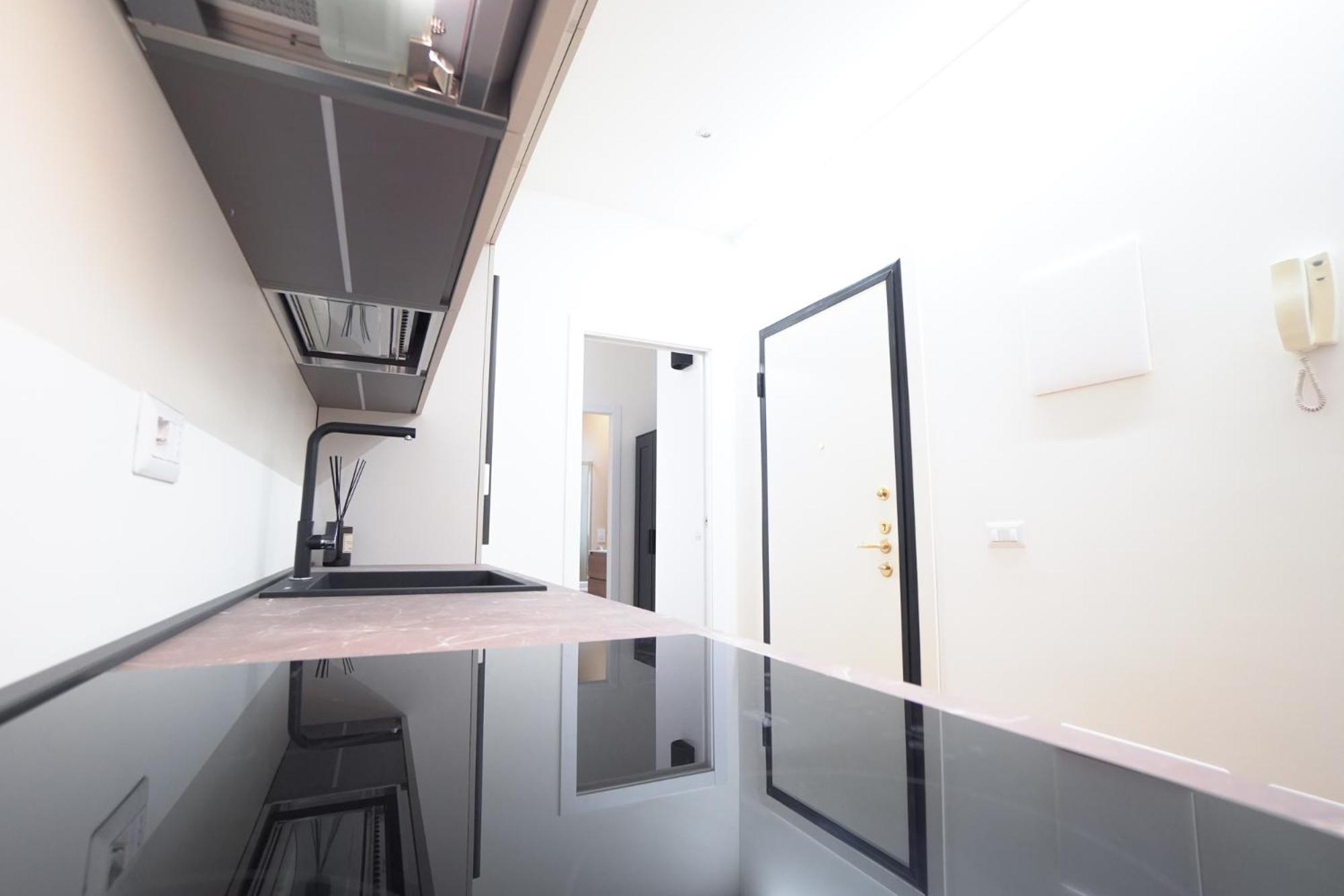 Brera Livings - Luxury Apartment, Full City Center Milano Exteriör bild